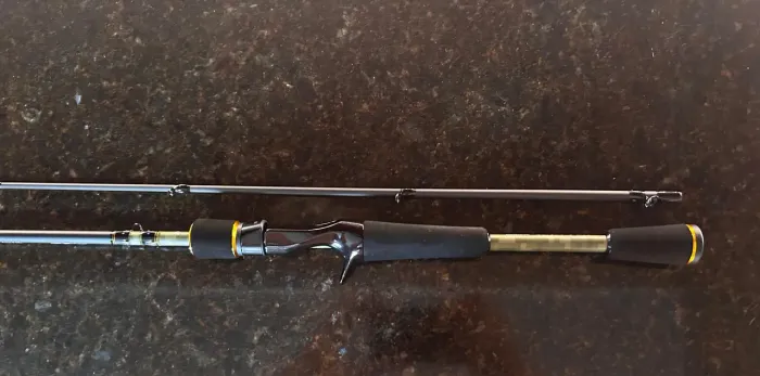 VARA MARINE SPORTS AVENGER 1,68m 17LB - 2 PARTES