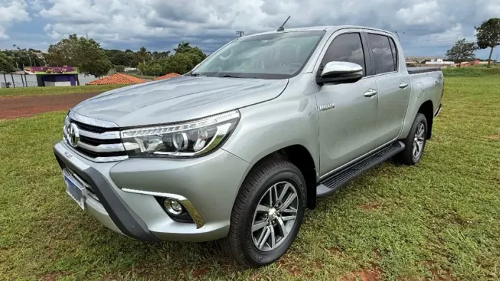 Toyota Hilux CD SRX 4X4 2.8 TDI 16V Diesel Aut. 2018