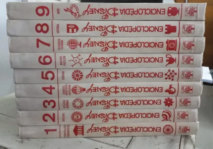 Livros Enciclopédia Disney Coleção 9 Volumes Abril Cultural - Muito bom estado 1972