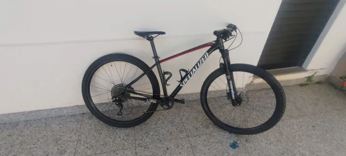 Bike Specialized rockhopper tamanho m