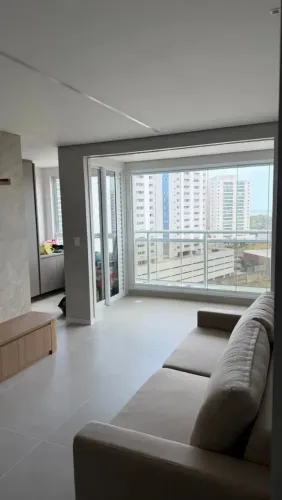 Apartamento Mobiliado no Edifício Évora 94m² (3 Suítes), Vista Mar e 1ª Locação na Ponta