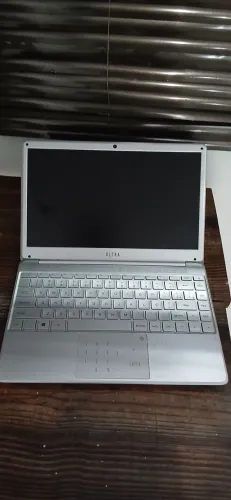 Notebook Ultra Core i3 (SSD 120GB) - Pra sair logo!
