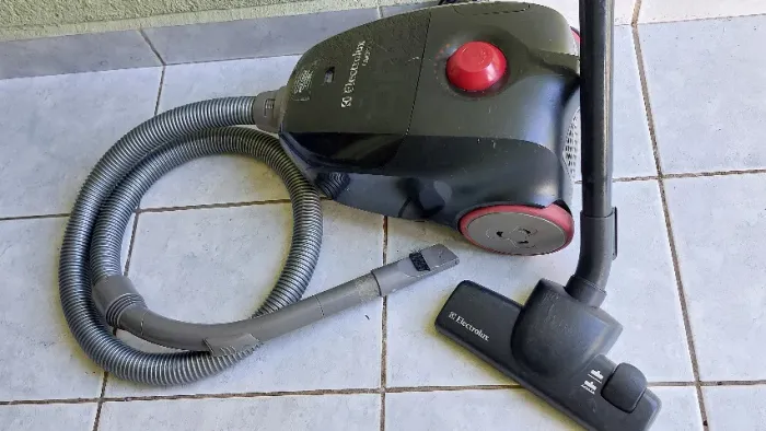 Aspirador de pó Electrolux ONE 03- 1600w -110v