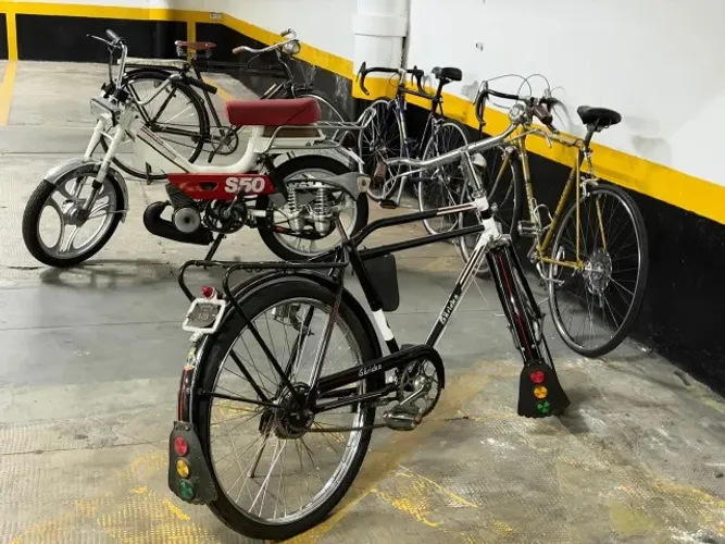Coleção de Bicicletas Antigas + Monareta S50 - Vendo Apenas o Lote - Campinas/SP