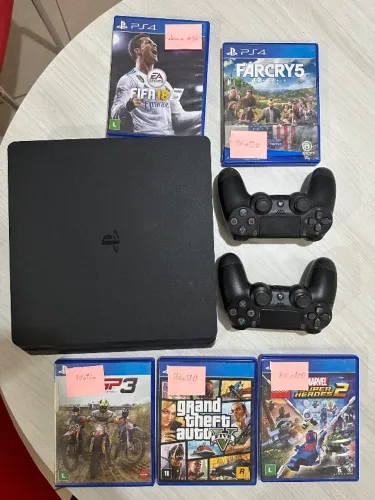 Play 4 Slim 2 Controles / mais jogos / 1 TB