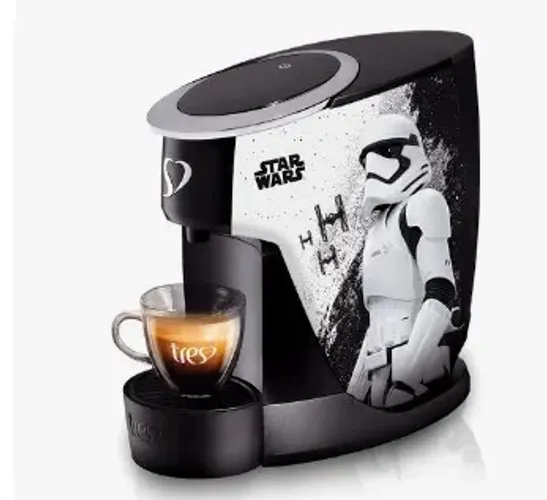 Cafeteira star wars três corações