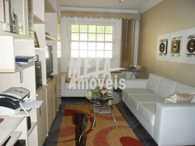 Casa residencial à venda, Centro, Campos dos Goytacazes.
