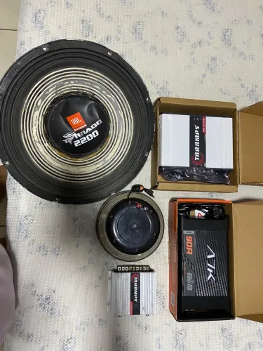Kit de som automotivo 