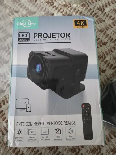 Tetroprojetor portatil