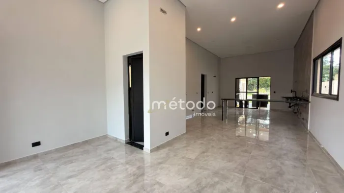 Casa com 4 quartos à venda, 168 m² por R$ 1.850.000 - Condomínio Residencial Águas do Para