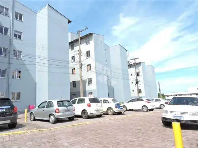 Apartamento com 2 dormitorios e 1 vaga no bairro Nossa Sra das Graças