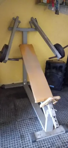 Vendo máquinas de musculação usadas