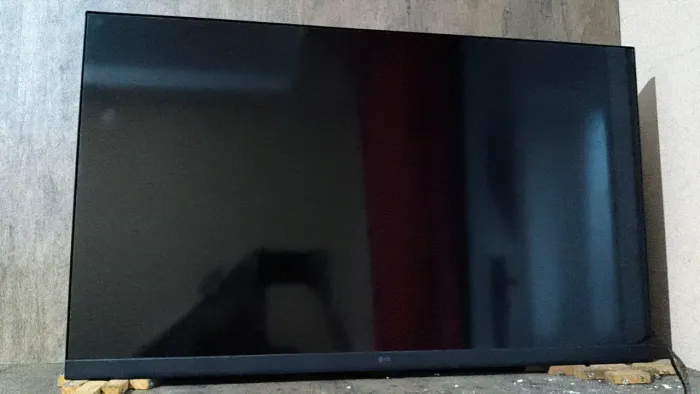 Vende-se TV Smart LG 32 polegadas