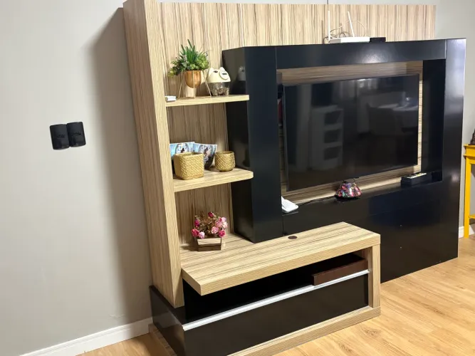 Rack TV