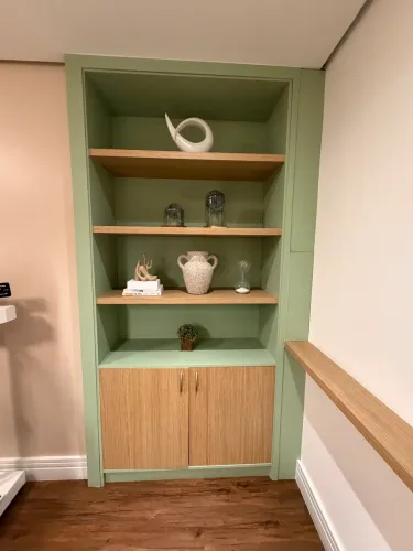 Estante armário planejado embutida MDF