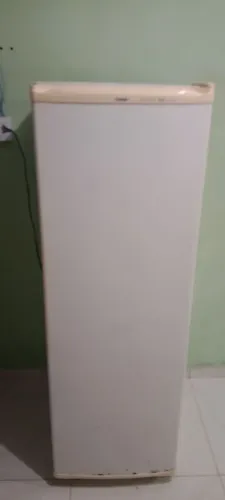 Geladeira pequena