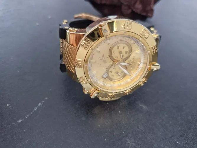 Relógio Invicta modelo 14500