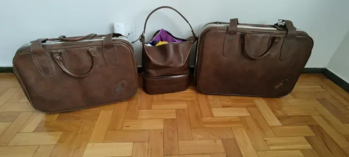Conjunto de malas de couro