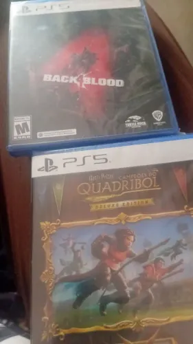 Cambo dois jogos de ps5 lacrados