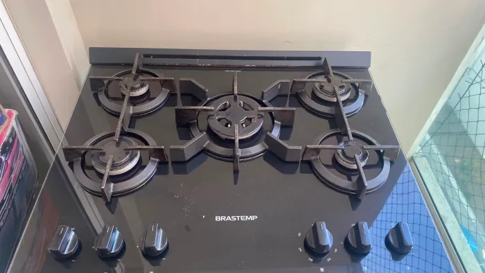 Vendo fogão Brastemp 5 bocas