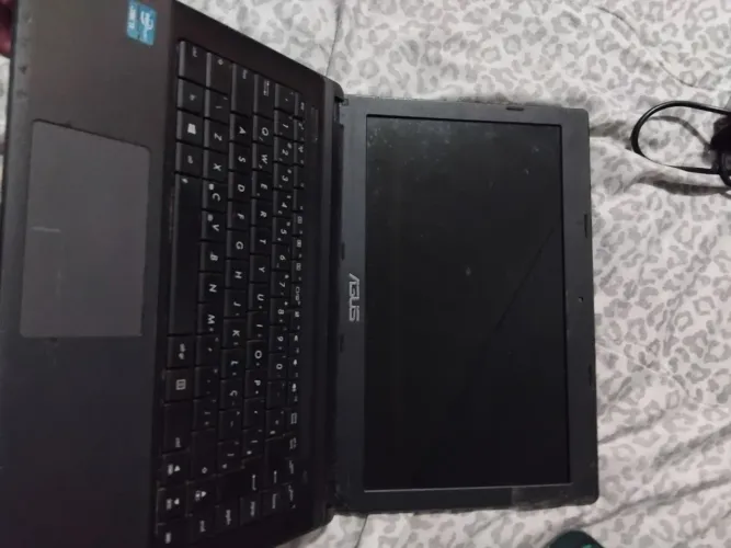 NOTEBOOK ASUS