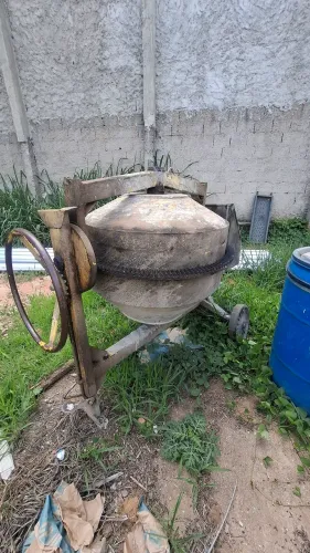 Betoneira 400 litros 