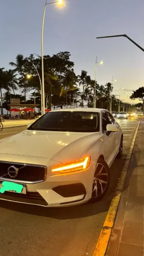 Volvo S60 T-4 Momentum 2.0 190cv 4P 2020