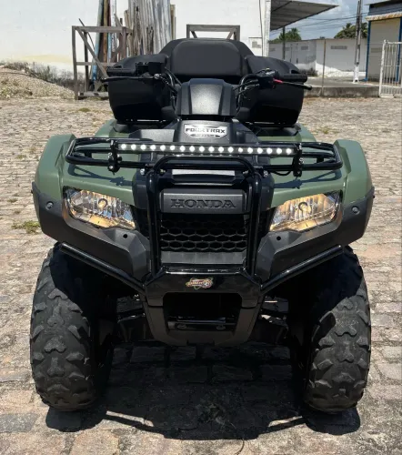 Quadriciclo Honda Fourtrax 420 4x4 2022 e Baú com Assento 