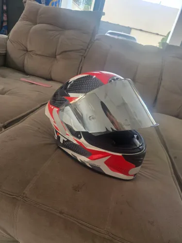 Capacete kyt r2r
