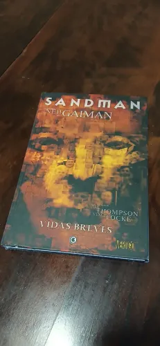 Sandman Vidas Breves HQ