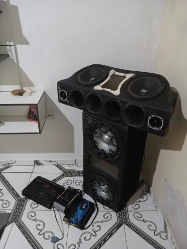 Som estilo paredão com tudo completo