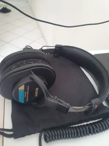 Sony MDR-7506
