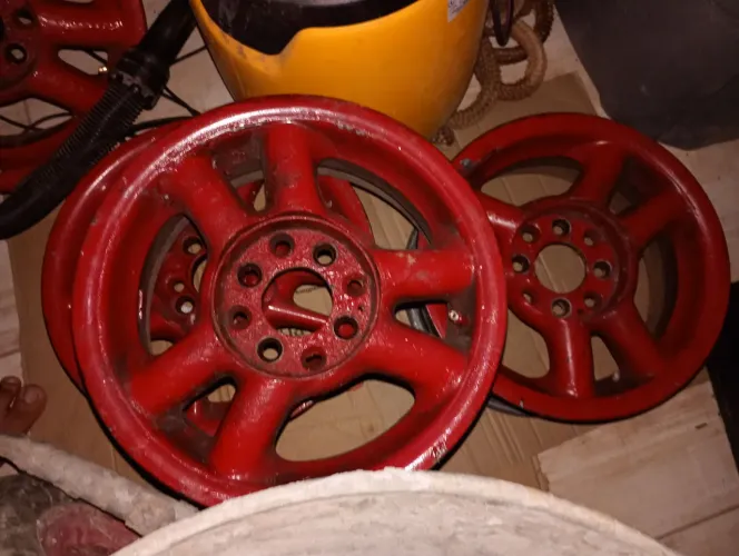Vende-se roda aro 13
