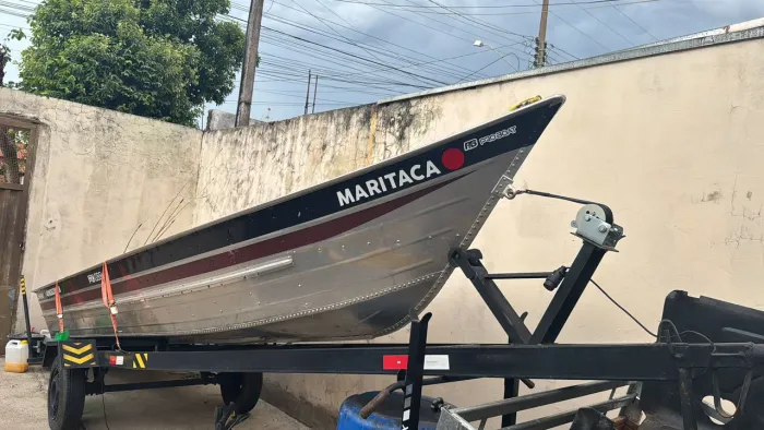 Barco de alumínio borda alta