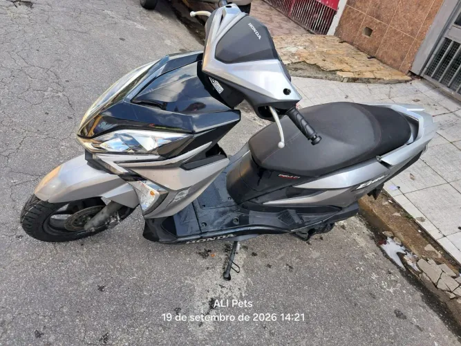 Moto Honda elite 2023