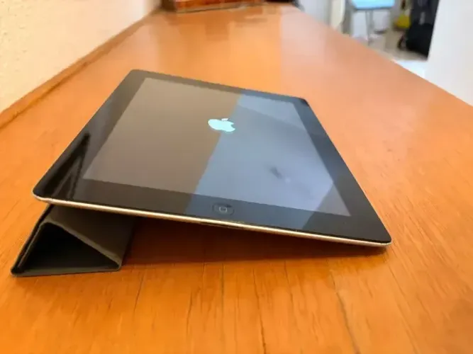 Ipad 3 Geracao Apple 64gb Wifi 3g Cellular Modelo A1430 (Usado)