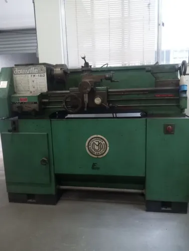 Torno Joinville TM 150