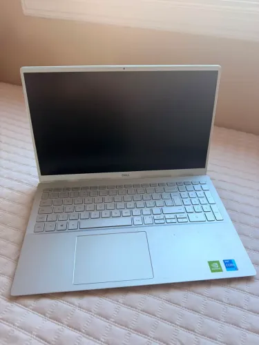 Dell Inspiron 15