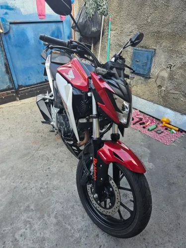 Honda cb twister 300f