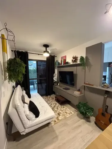 Apartamento para venda tem 72 metros quadrados com 2 quartos