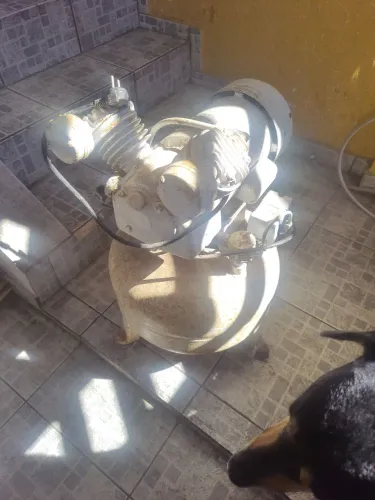 Compressor odontológico