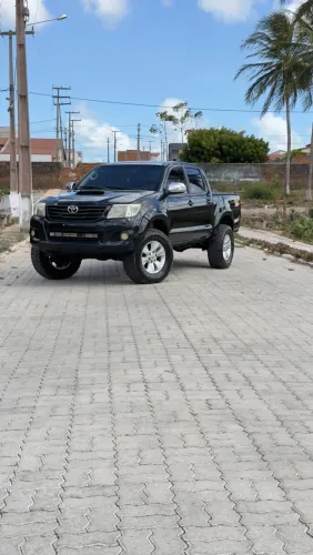 Toyota Hilux CD SRV D4-d 4X4 3.0 TDI Diesel AUT 2012