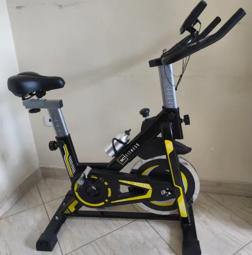 Bicicleta Spinning WCT Fitness