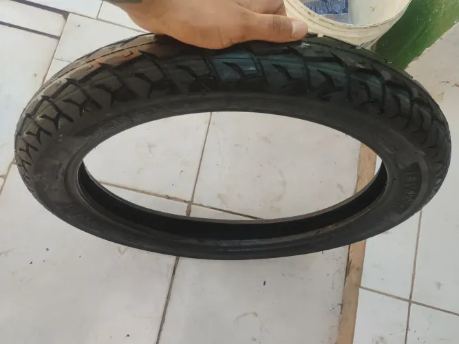 Pneu Levorin matrix 90/90 18 zero