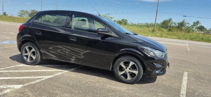 Chevrolet Onix Hatch LTZ 1.4 8V Flex Mec. 4P 2017