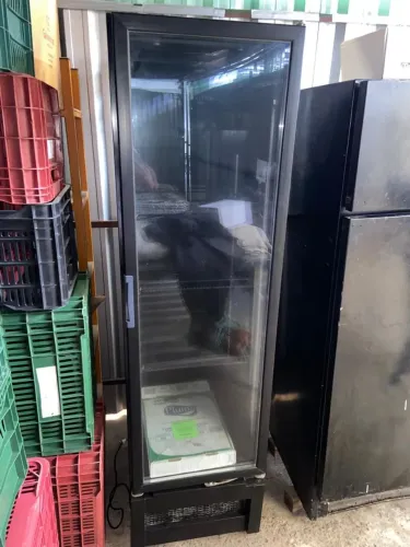 Refrigerador para bebidas metalfrio
