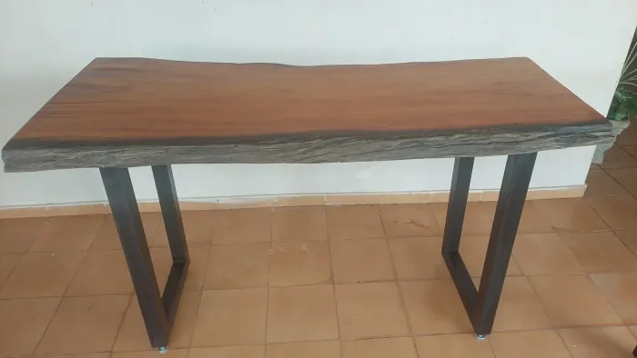 Mesa madeira maciça