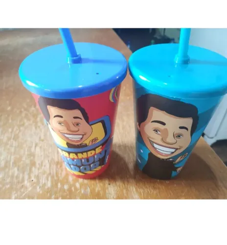 Vende Se Copo de Canudo Sílvio Santos 