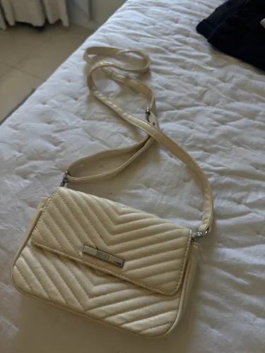 Bolsa Santa Lolla em bom estado