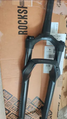 Suspensão ROCK Shox Recon